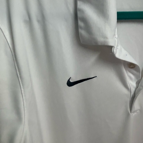Nike Men's White Long Sleeve Shirt - Picture 4 of 8
